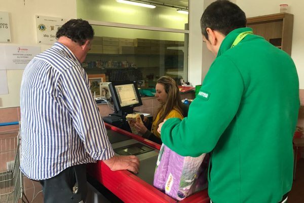 E’ partito il primo emporio della Solidarietà nella nostra diocesi